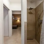 Authentic Private Flat 2 Min From Navigli * Μιλάνο