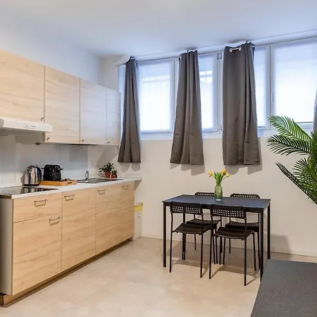 Authentic Private Flat 2 Min From Navigli * 밀라노