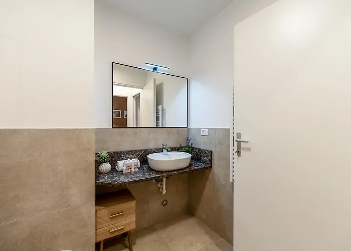 Authentic Private Flat 2 Min From Navigli Lejlighed