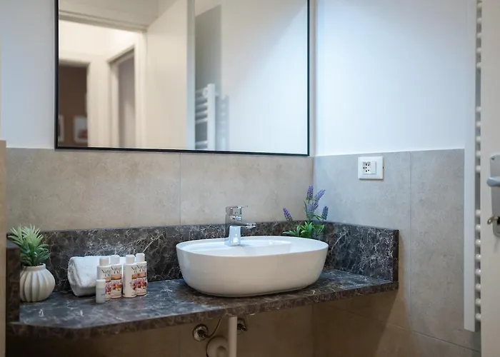 Lejlighed Authentic Private Flat 2 Min From Navigli Milano