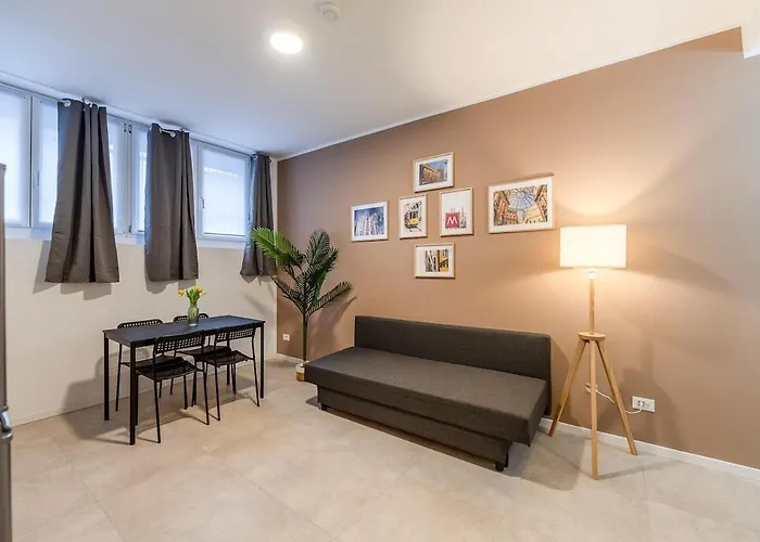 Lejlighed Authentic Private Flat 2 Min From Navigli *
