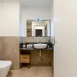 Apartment Authentic Private Flat 2 Min From Navigli Milan